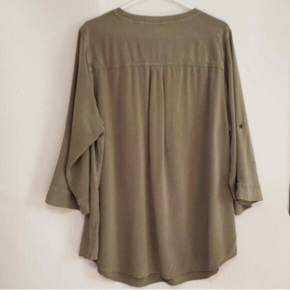 torrid Olive Green Button-Front Utility Tunic - Picture 6 of 14